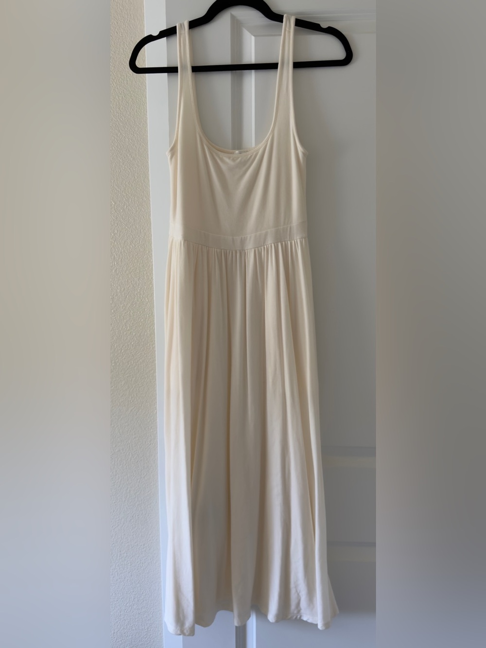 Aritzia Wilfred Dress